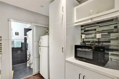 Other - 6925 W 3rd Ave, Hialeah, FL 33014 photo 9 of 15