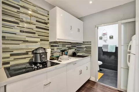 Other - 6925 W 3rd Ave, Hialeah, FL 33014 photo 8 of 15