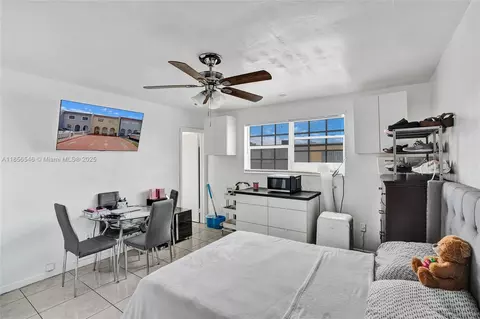 Bedroom - 6925 W 3rd Ave, Hialeah, FL 33014 photo 6 of 11