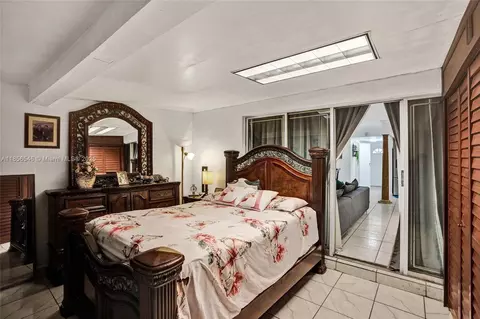 Bedroom - 6925 W 3rd Ave, Hialeah, FL 33014 photo 9 of 11