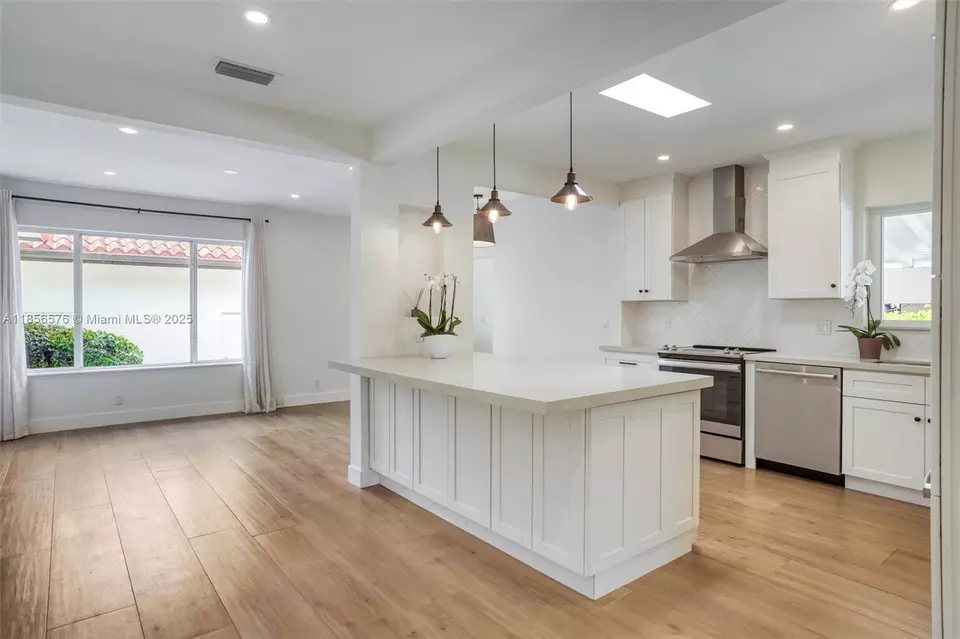 Kitchen - 2350 SW 24th Ter, Miami, FL 33145 photo 1 of 6