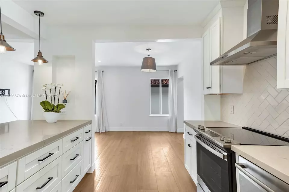 Kitchen - 2350 SW 24th Ter, Miami, FL 33145 photo 6 of 6