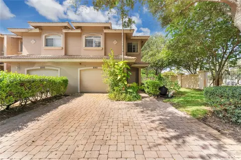 8080 NW 27th St, Sunrise, FL 33322