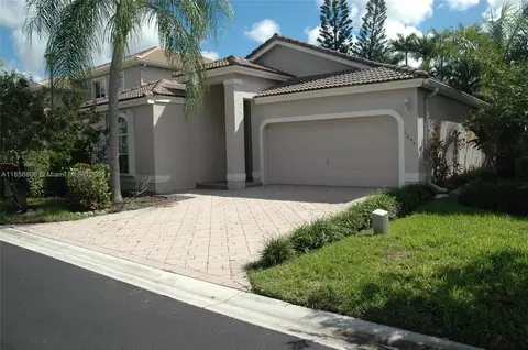 1095 NW 117th Ave, Coral Springs, FL 33071