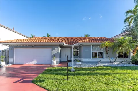15990 SW 110th St, Miami, FL 33196