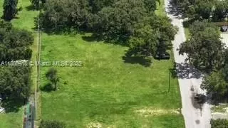 857 E Hickpochee Ave, La Belle, FL 33935 photo 6