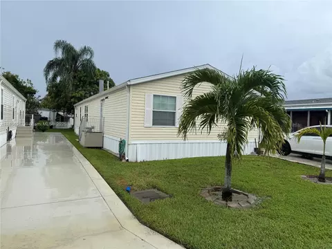 3041 W Marina Dr, Fort Lauderdale, FL 33312