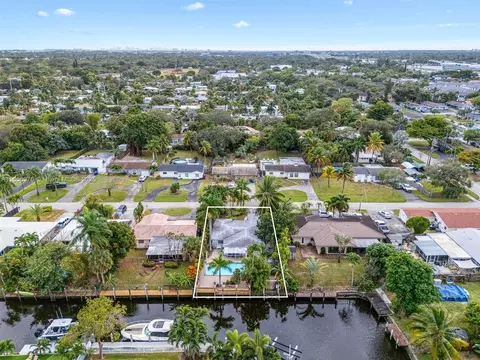 1745 SW 4th St, Fort Lauderdale, FL 33312