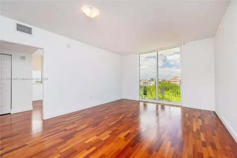2030 S Douglas Rd #624, Coral Gables, FL 33134
