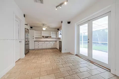 Other - 6501 SW 65th St, South Miami, FL 33143 photo 3 of 4