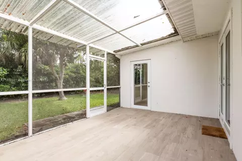 Exterior - 6501 SW 65th St, South Miami, FL 33143 photo 1 of 5