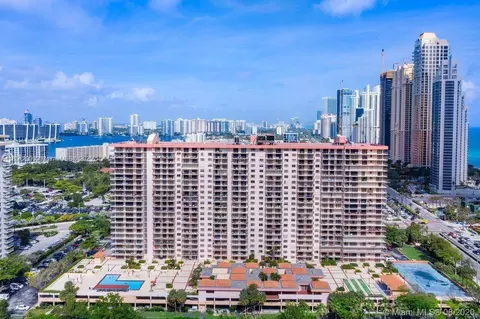 210 174th St #1103, Sunny Isles Beach, FL 33160