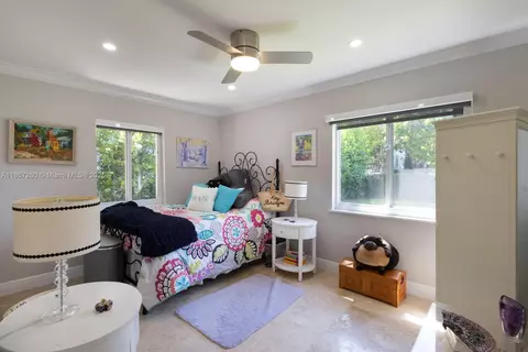 Bedroom - 677 Hampton Ln, Key Biscayne, FL 33149 photo 1 of 3