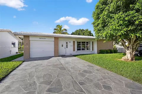 8101 NW 59th Pl, Tamarac, FL 33321