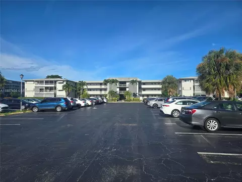 1001 Hillcrest Ct #302, Hollywood, FL 33021