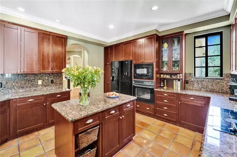 1577 Passion Vine Cir #9-2, Weston, FL 33326