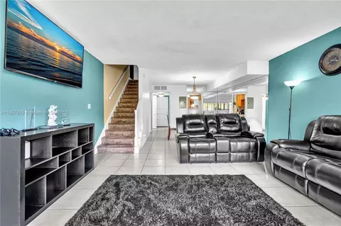 3301 Spanish Moss Ter #417, Lauderhill, FL 33319