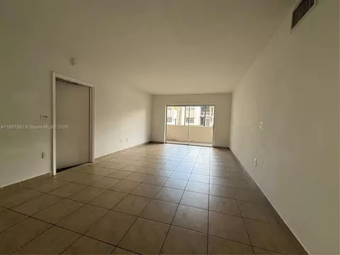 7957 SW 104 St #107-B, Miami, FL 33156