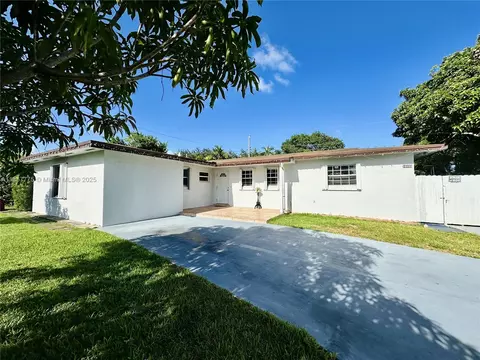 16101 SW 98th Ct, Miami, FL 33157 photo 3