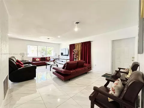 16101 SW 98th Ct, Miami, FL 33157 photo 8