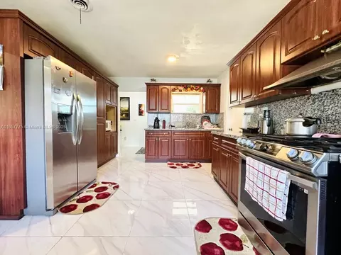 16101 SW 98th Ct, Miami, FL 33157 photo 12
