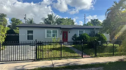 11535 SW 136th Ter, Miami, FL 33176