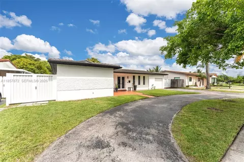 1730 SW 102nd Ave, Miami, FL 33165