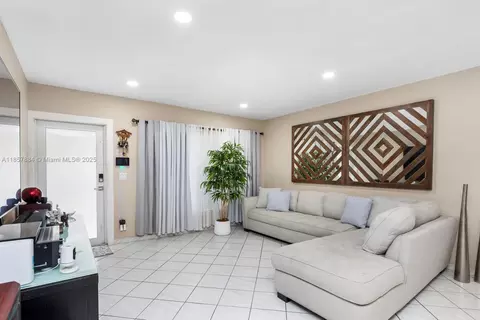 Other - 6285 W 6th Ave, Hialeah, FL 33012 photo 5 of 17