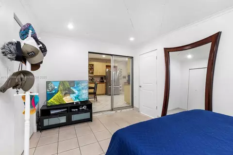 Bedroom - 6285 W 6th Ave, Hialeah, FL 33012 photo 5 of 6