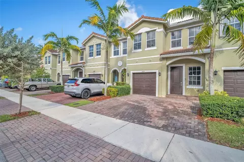 1429 SE 26th Ave, Homestead, FL 33035
