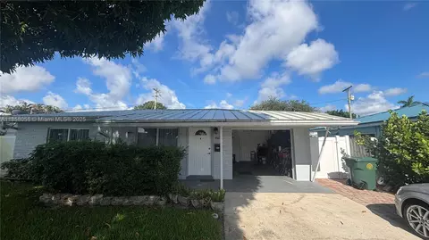 4581 NE 5th Ave, Oakland Park, FL 33334