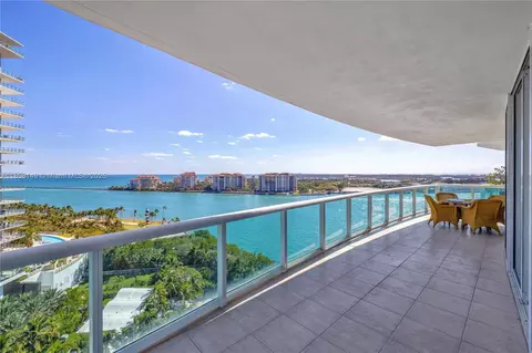 1000 S Pointe Dr #1505, Miami Beach, FL 33139