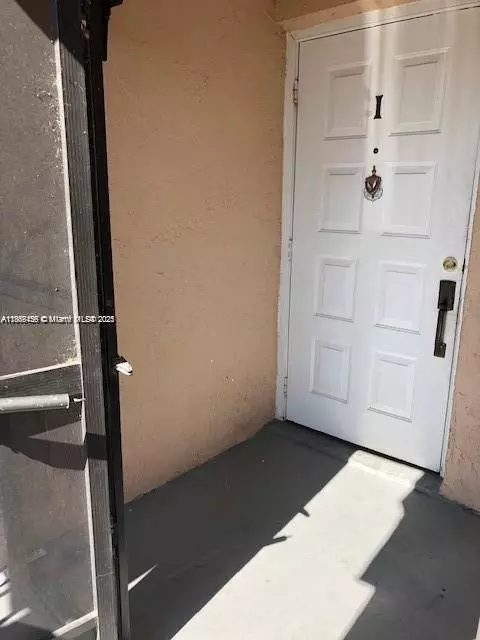 889 Hamilton Dr #889I, Homestead, FL 33034