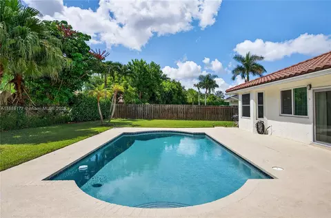 Exterior - 1237 NW 110th Ter, Coral Springs, FL 33071 photo 4 of 4