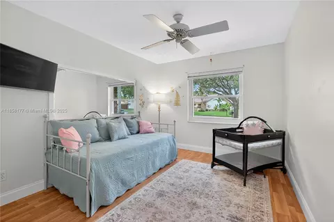 Bedroom - 1237 NW 110th Ter, Coral Springs, FL 33071 photo 2 of 3
