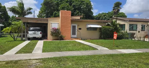 521 E 33rd St, Hialeah, FL 33013