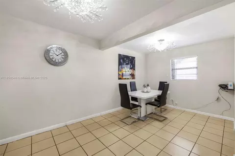 Dining - 620 NE 2nd Pl, Hialeah, FL 33010 photo 1 of 3