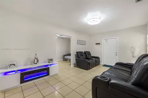 Other - 620 NE 2nd Pl, Hialeah, FL 33010 photo 5 of 16