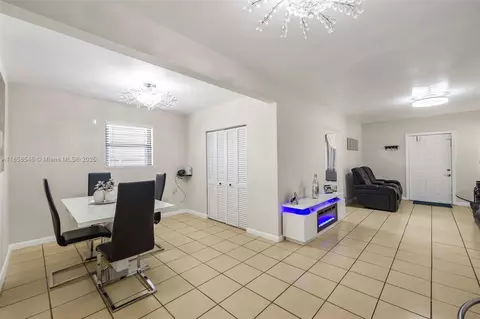 Dining - 620 NE 2nd Pl, Hialeah, FL 33010 photo 2 of 3