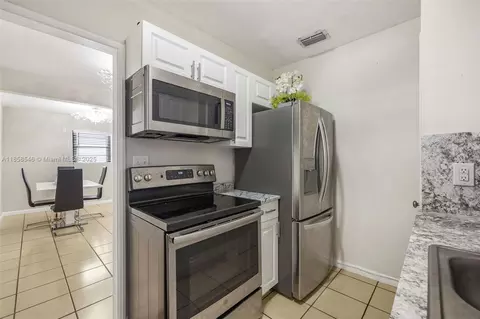 Kitchen - 620 NE 2nd Pl, Hialeah, FL 33010 photo 3 of 3