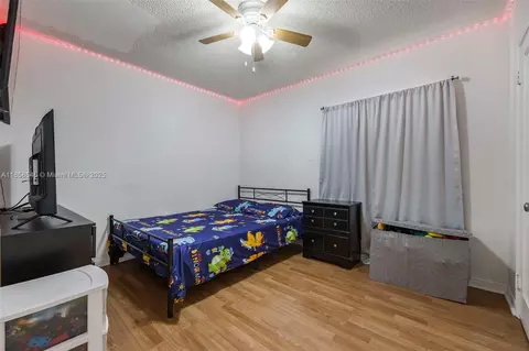Bedroom - 620 NE 2nd Pl, Hialeah, FL 33010 photo 5 of 6
