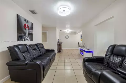 Other - 620 NE 2nd Pl, Hialeah, FL 33010 photo 2 of 16