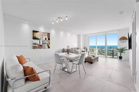 90 Alton Rd #2505, Miami Beach, FL 33139
