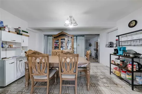 Dining - 190 E 16th St, Hialeah, FL 33010 photo 2 of 3