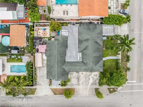 View/Area - 190 E 16th St, Hialeah, FL 33010 photo 4 of 5