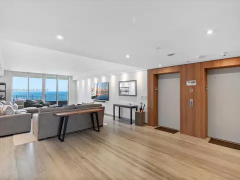 799 Crandon Blvd #1208, Key Biscayne, FL 33149