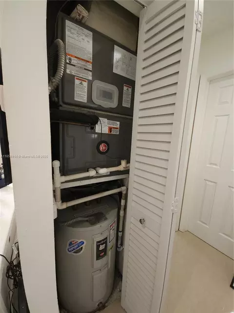 Other - 3375 W 76th St #218, Hialeah, FL 33018 photo 11 of 13