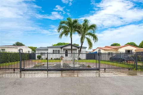 941 NW 40th Ave, Miami, FL 33126