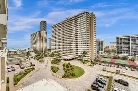 1965 S Ocean Dr #7K, Hallandale Beach, FL 33009