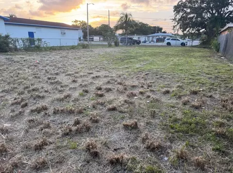 1950 Ali Baba Ave, Opa Locka, FL 33054